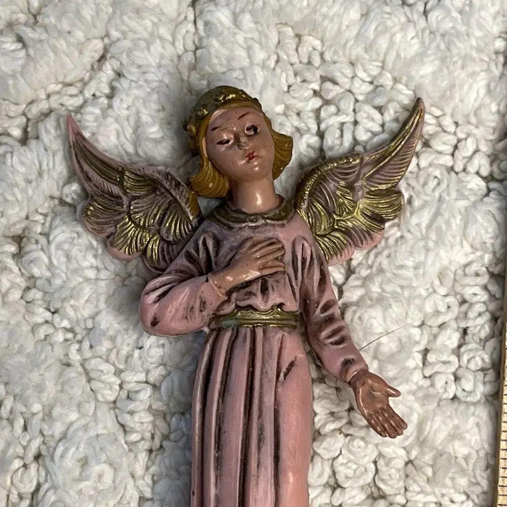 Vintage Manger Nativity Angel Figurine Pink ITALY Plastic Christmas Replacement